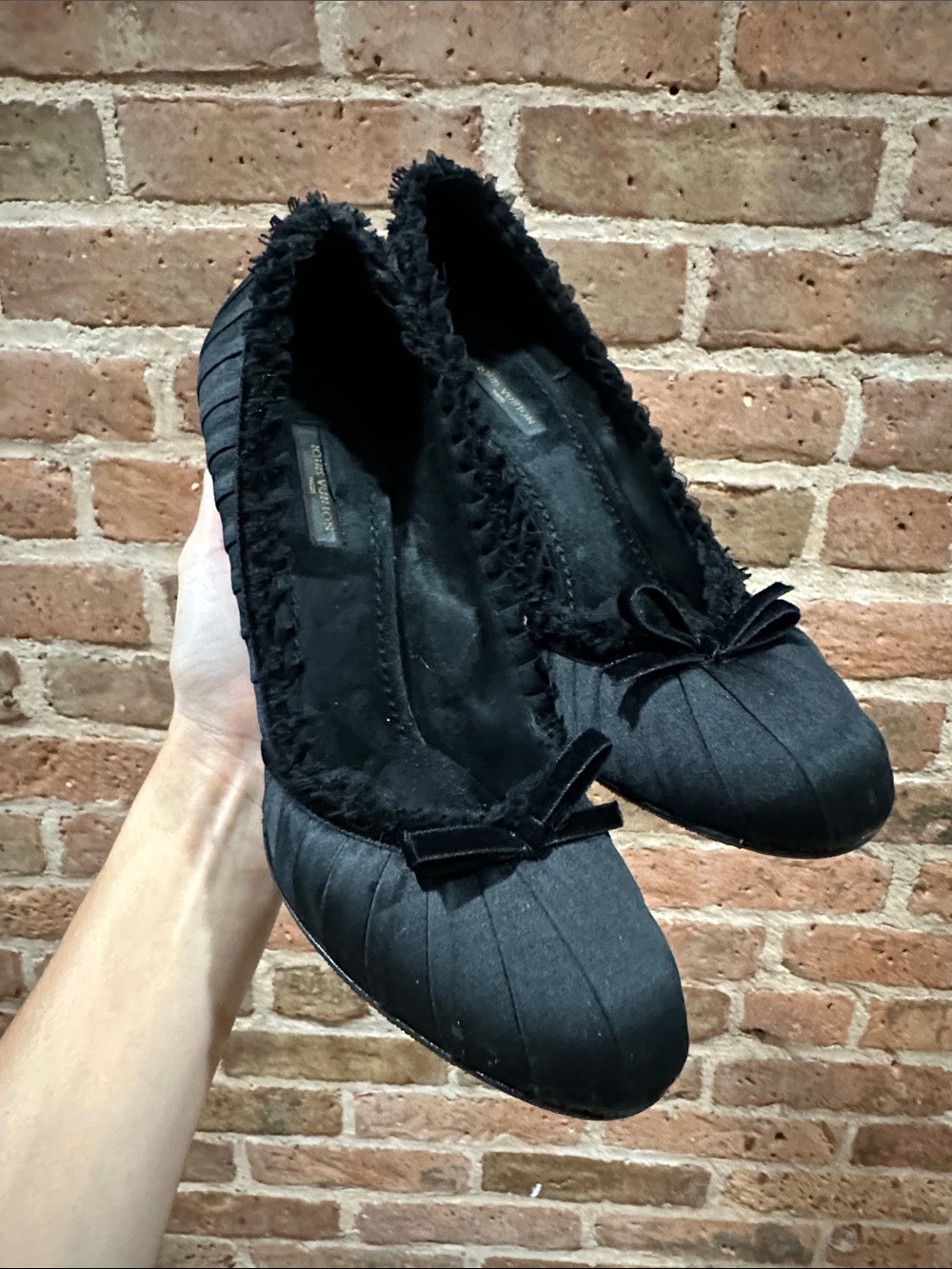 Goth Satin Pumps ASO gabriette